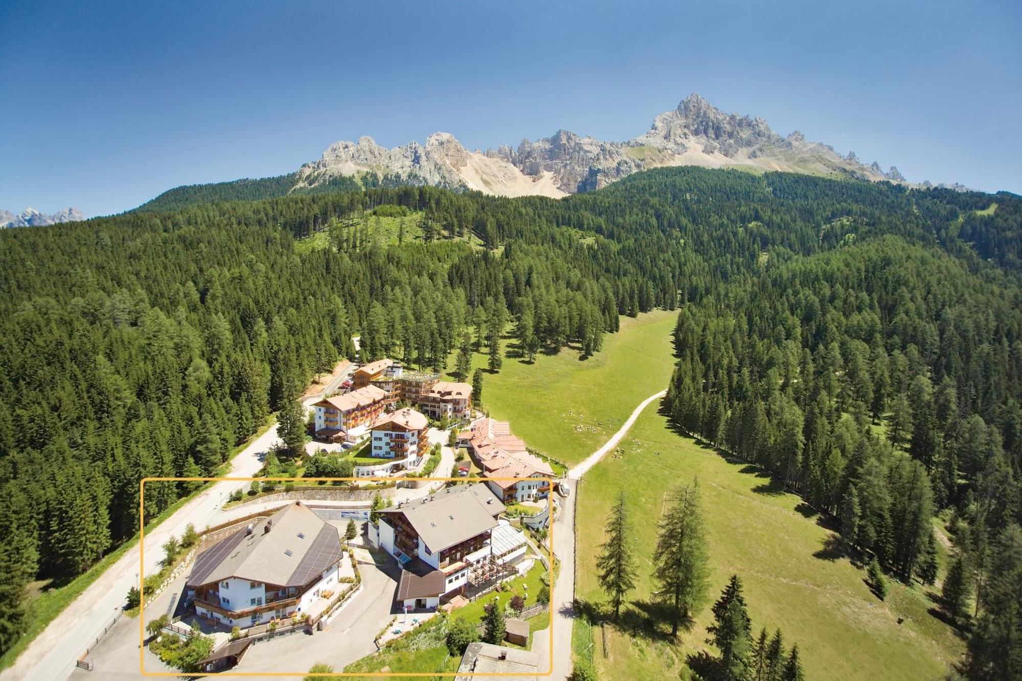 Good Life Hotel Zirm Obereggen Esterno foto
